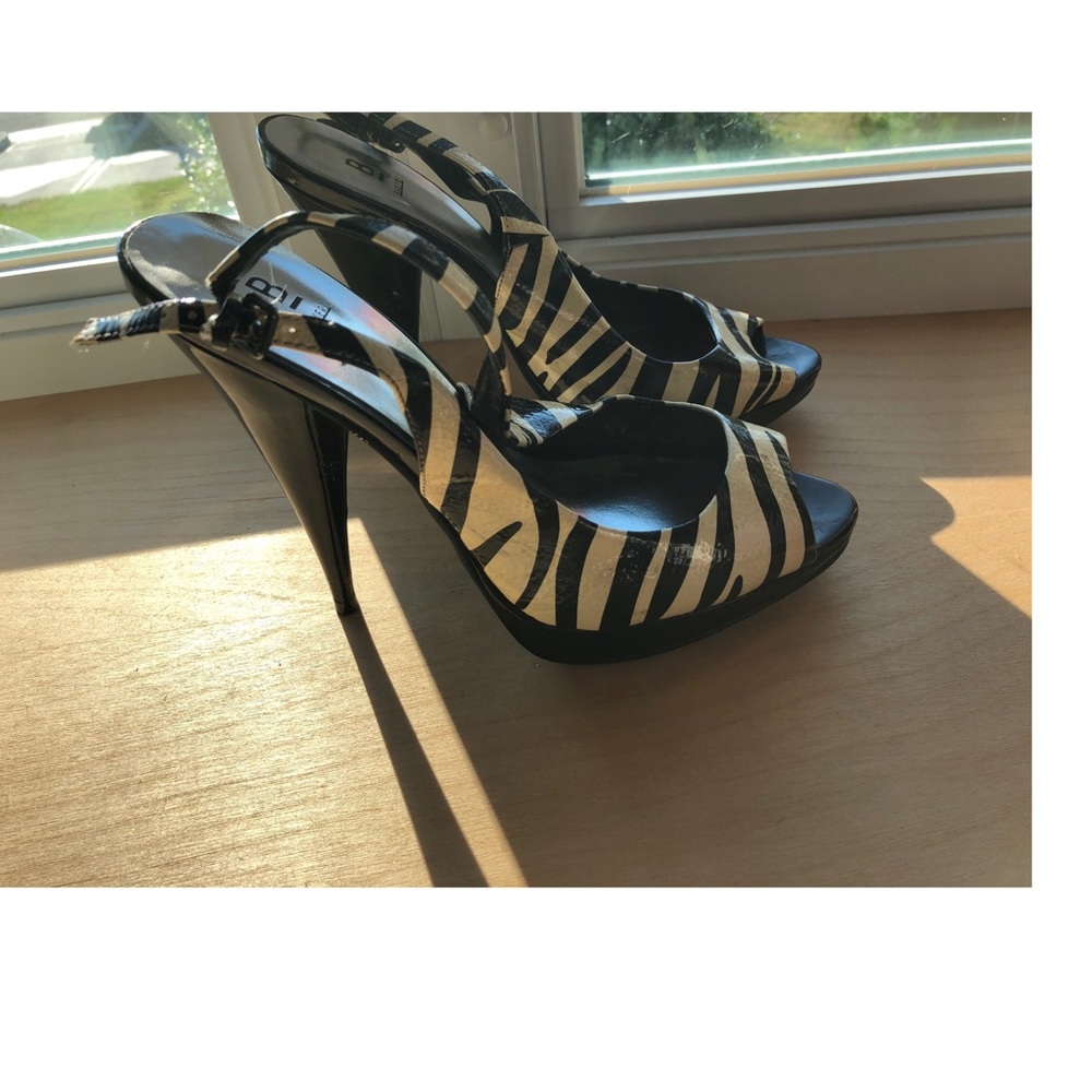 Zebra Print Open Toe Pump
